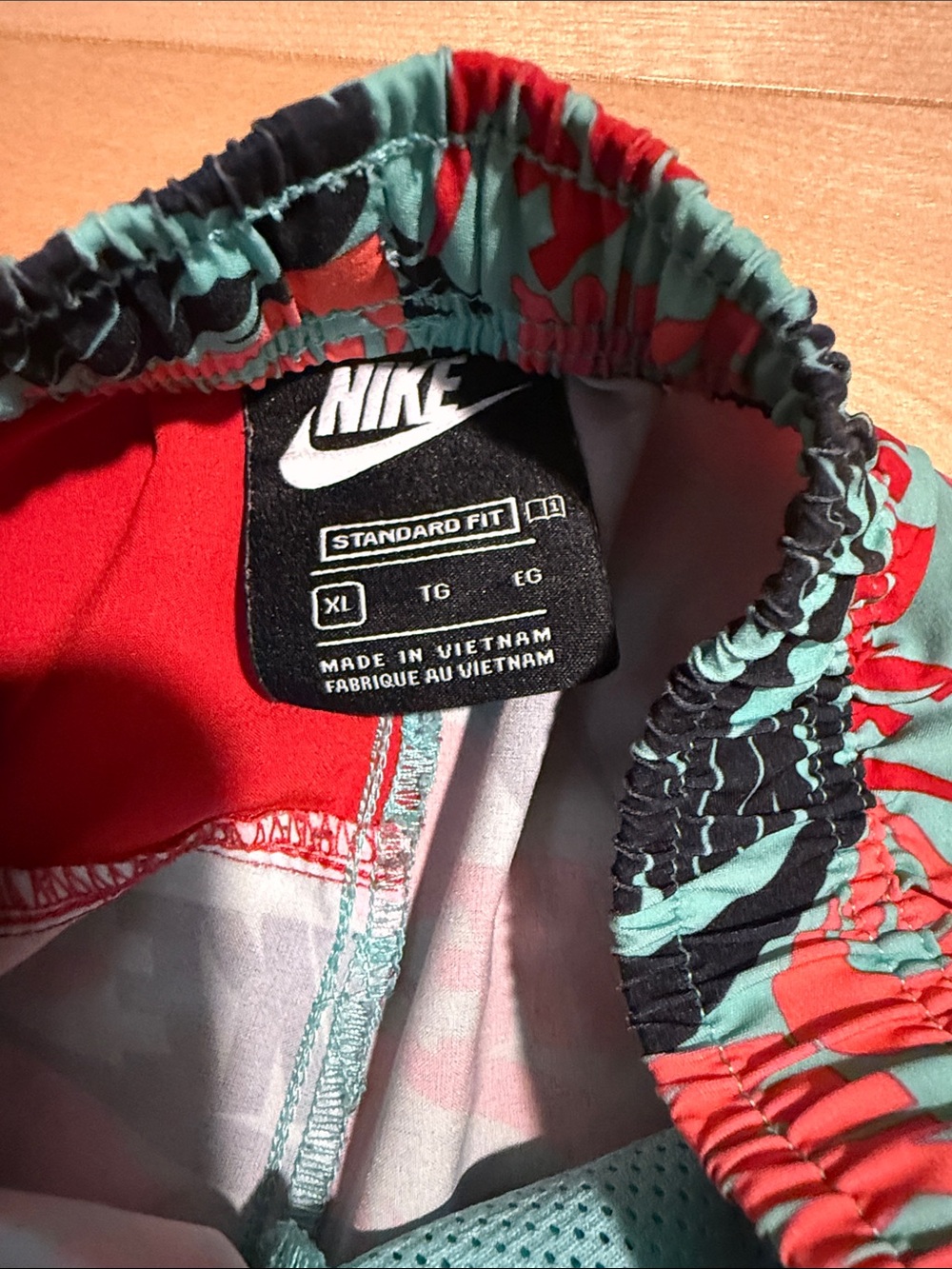 Nike Mint with Red and Black Logo Athletic Shorts YM EUC - Picture 2 of 3